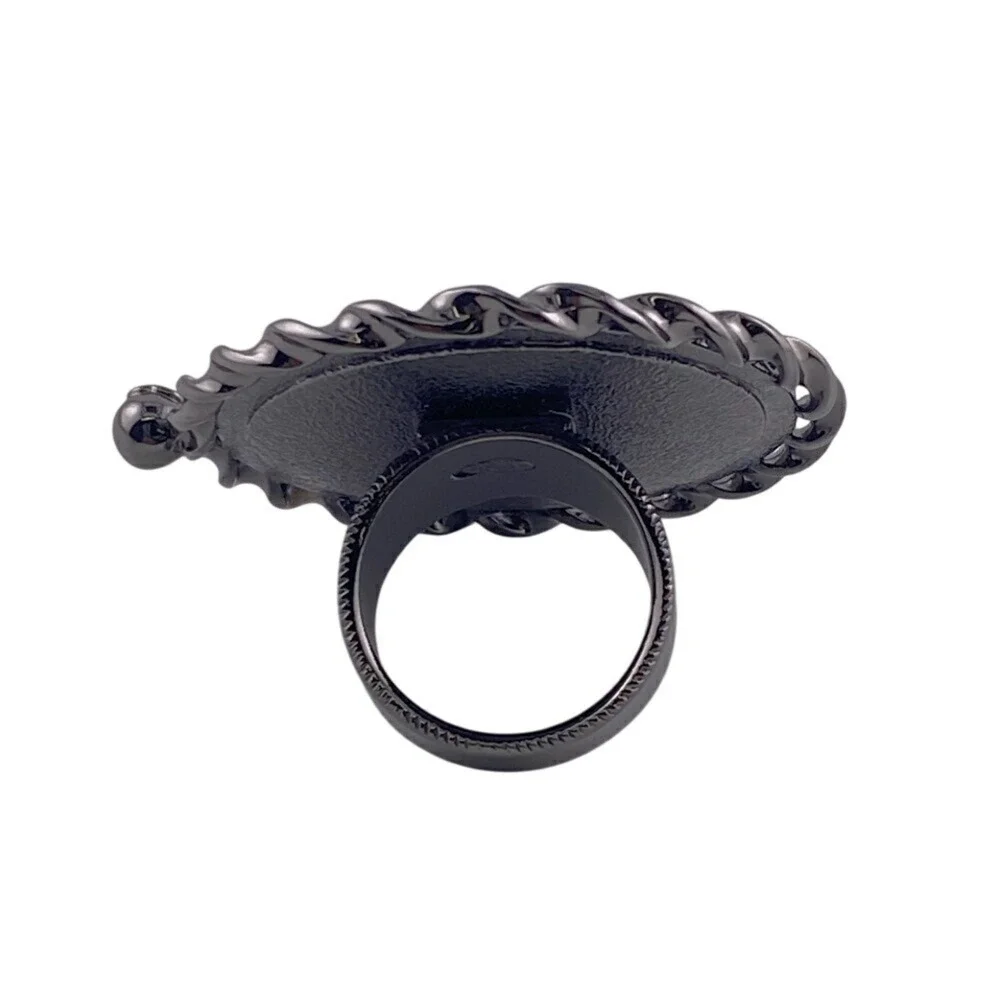 CHANEL Logo Ring
